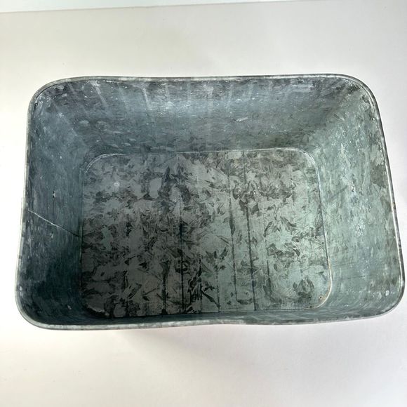 Metal Tin Rectangular Box with Lid For Storage or Planter - Picture 4 of 9